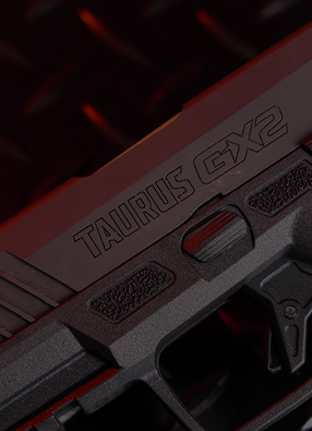 251130 BOX 1/2 Holiday GX2